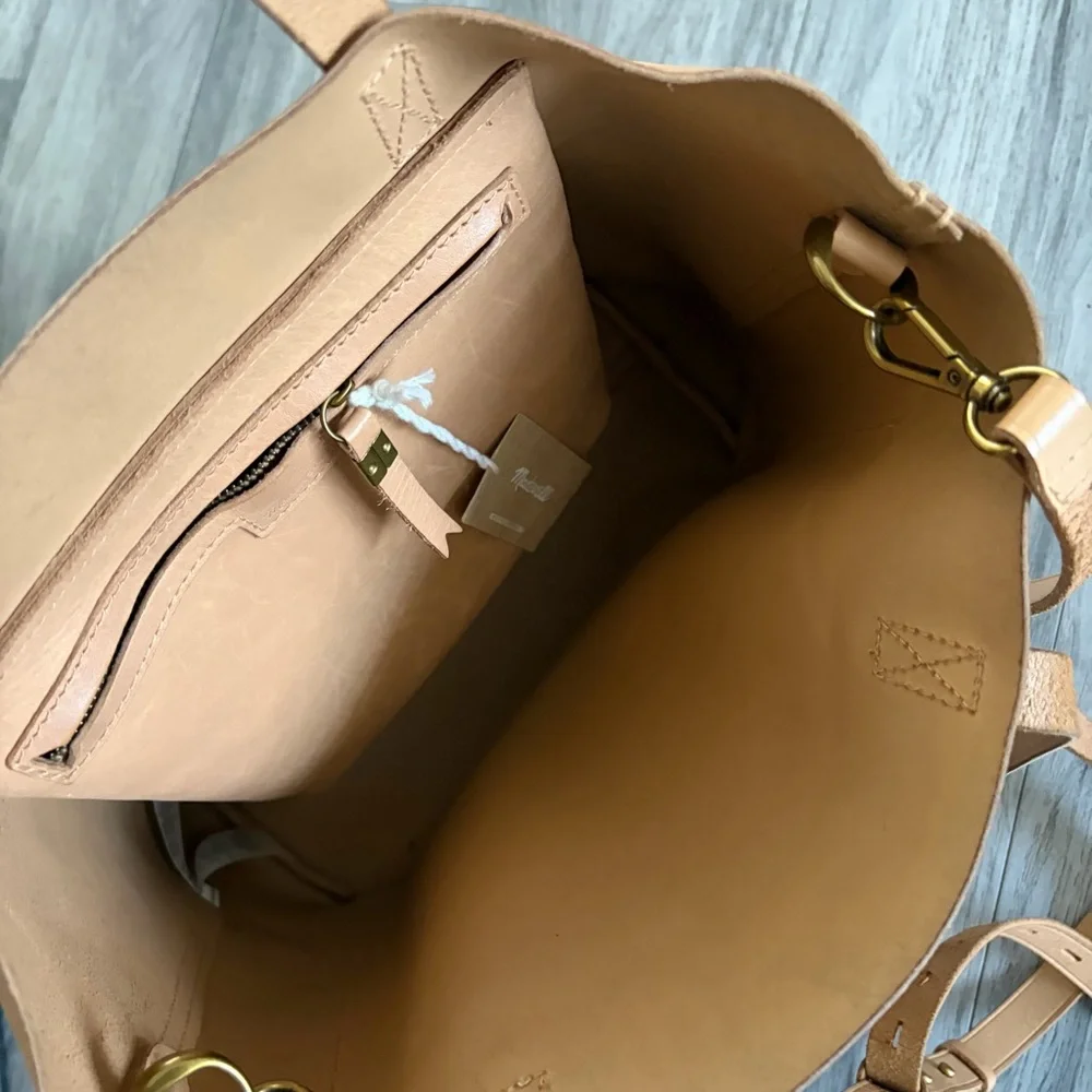 Madewell Tan Leather Tote Bag - Picture 7 of 12